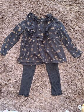 Girls' Dark Gray Floral Two-Piece Matching Set